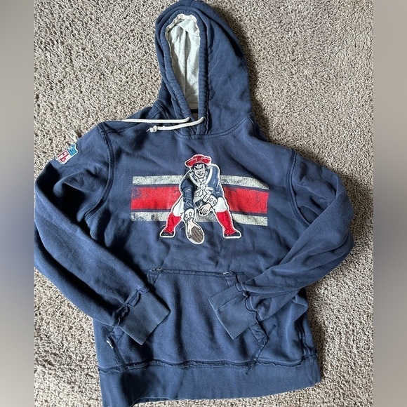 NFL Jackets & Blazers - Vintage New England Patriots hoodie